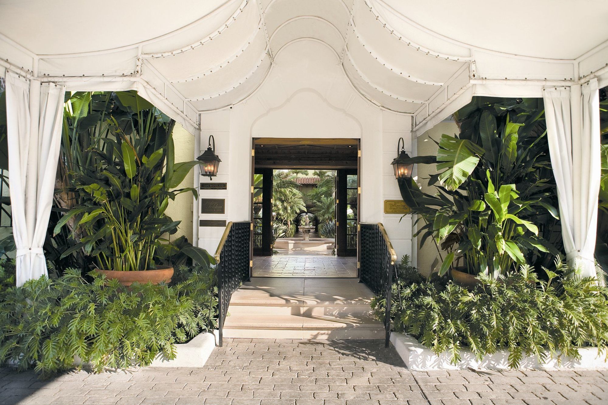 The Brazilian Court Hotel Palm Beach Beltér fotó